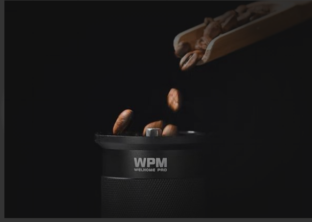 人気のWPM社から手挽きコーヒーミルがついに登場！